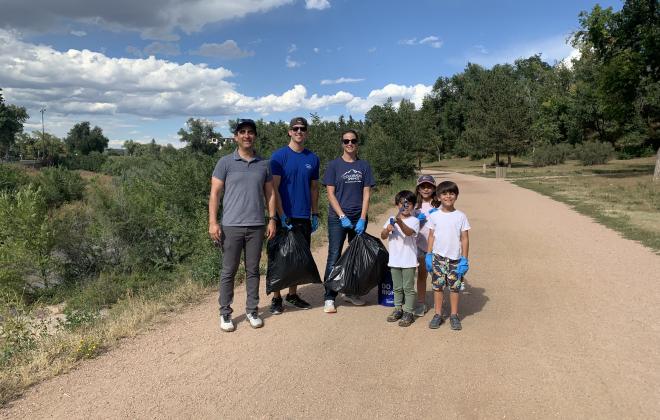 Creek Week volunteers